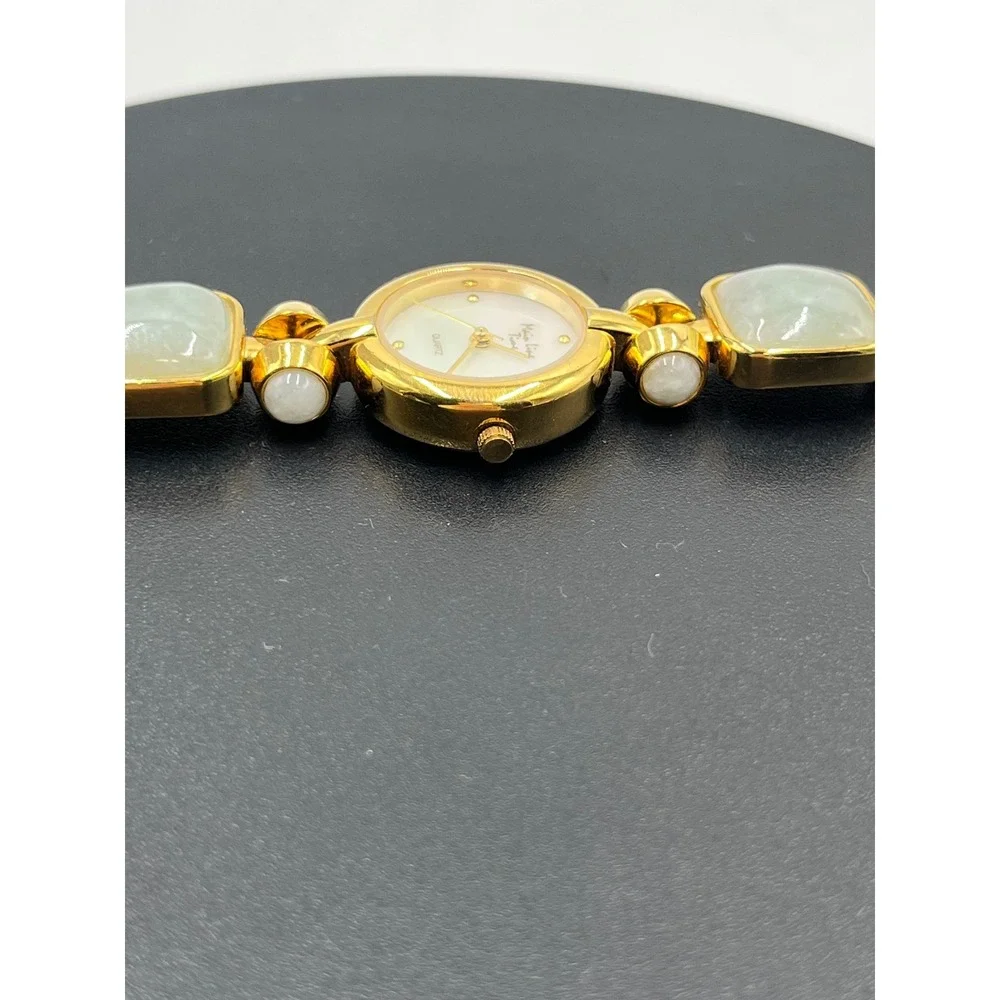 Main Line Time Green‎ Blue Jadeite Stone Mother of Pearl Bracelet wrist Watch